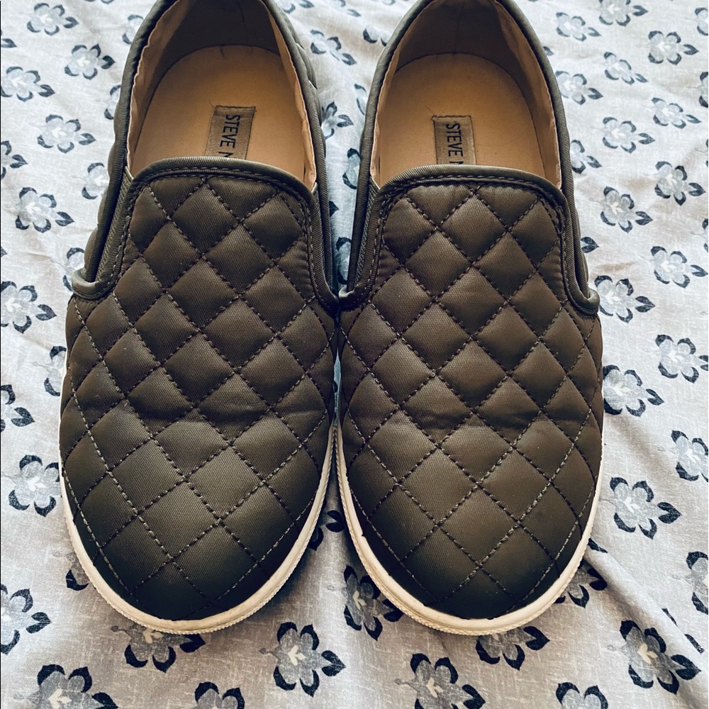 Quilted Steve Madden Shoes Size 5.5